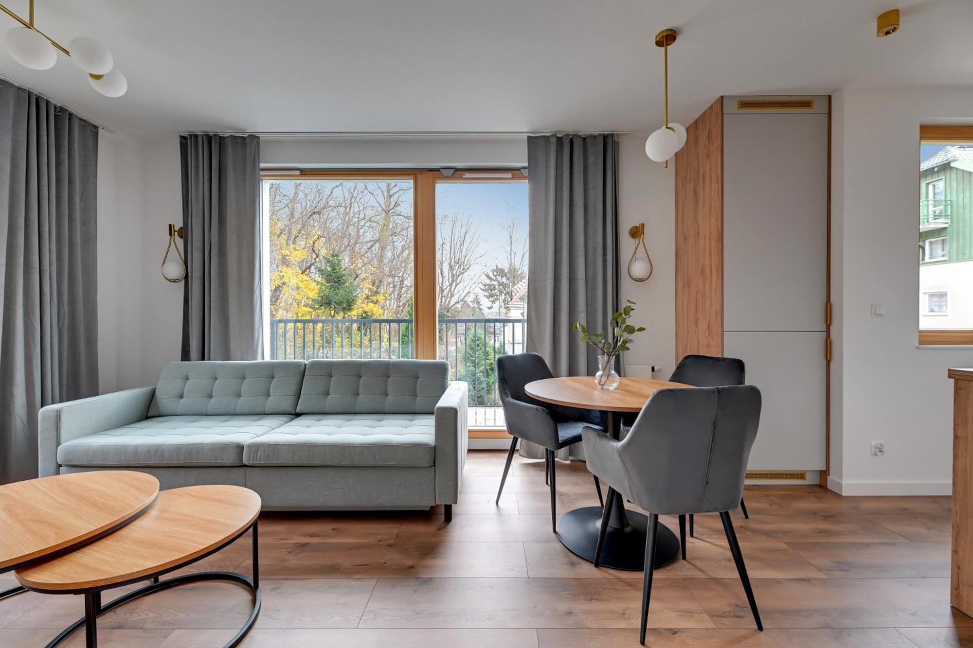 Lion Apartments - Mloda Polska Nowe Apartamenty Z Parkingiem Sopot Ngoại thất bức ảnh